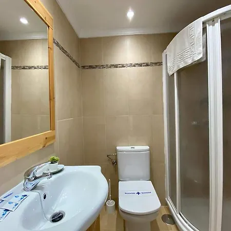 Romantic With Shared Sauna
