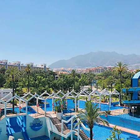 Semesterbostad Romantic With Shared Sauna Málaga